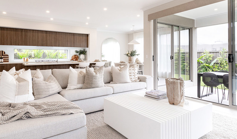 Woodlea Display Veloria 2 35 4